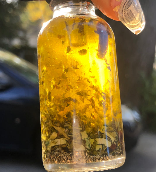 Rich Bitch Oil *Pre-Order Only*